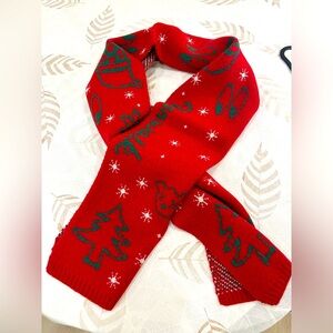 🛍️ 4 for $20 🛍️ Christmas Scarf/ Brand New